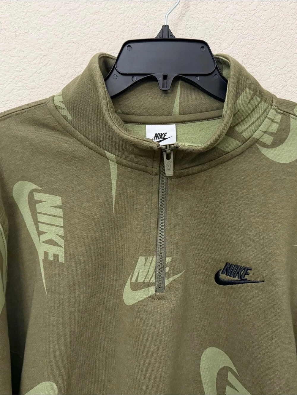 Nike club swoosh sweatshirt Olive Green Quarter-Zip Logo Pullover